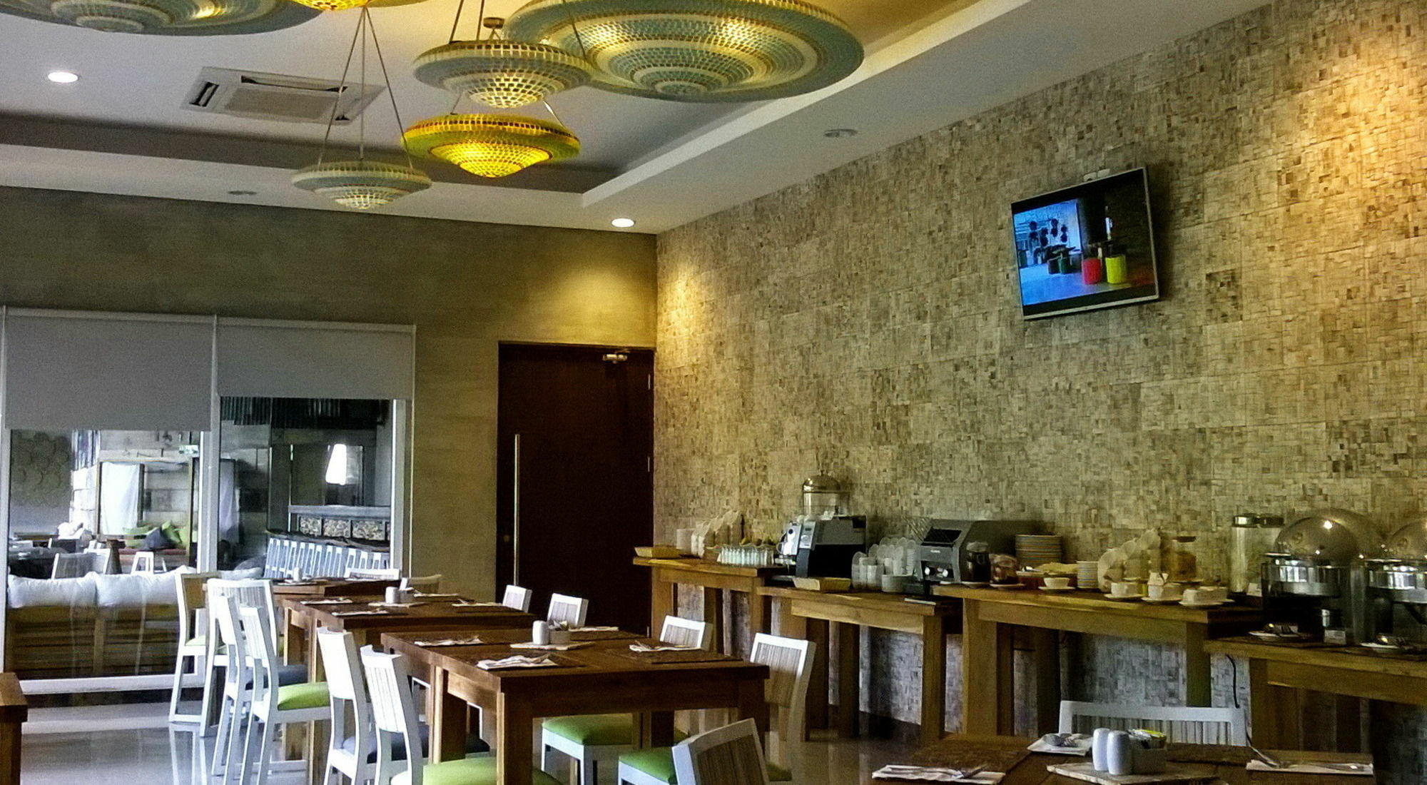 Greenotel Cilegon Exterior photo